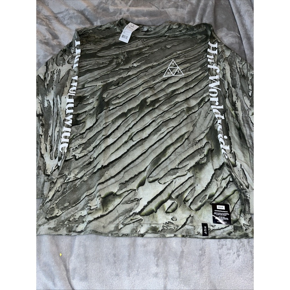 HUF Men's Essential Triple Triangle Long Sleeve Tee‎ T-Shirt Size Small Camo Grn